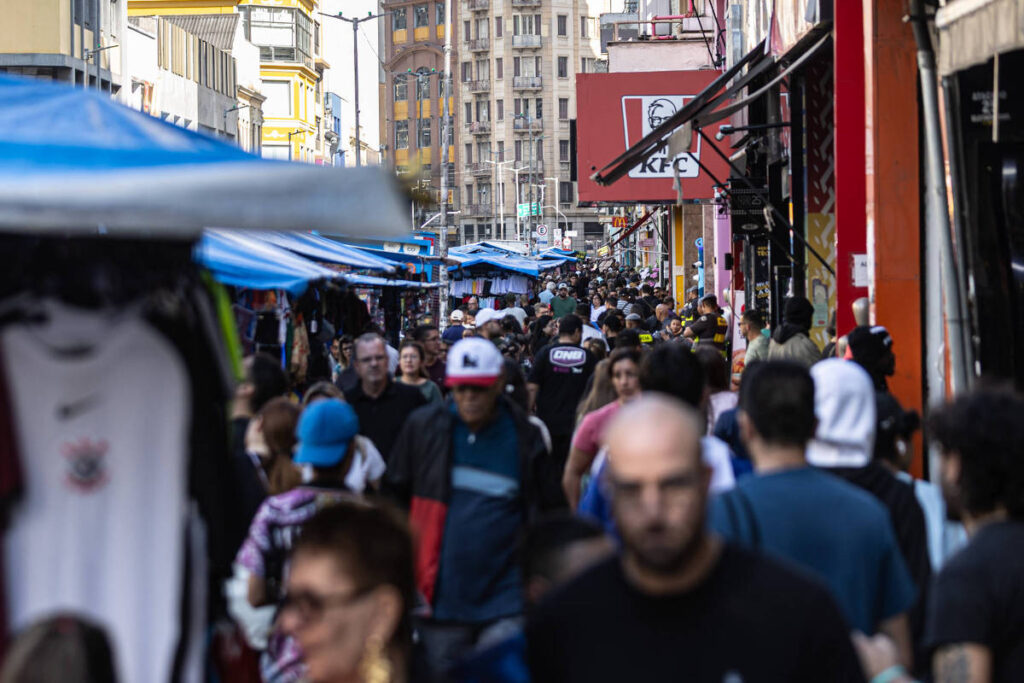 Expectativas para 2026: Otimismo Crescente entre os Brasileiros, Segundo Datafolha