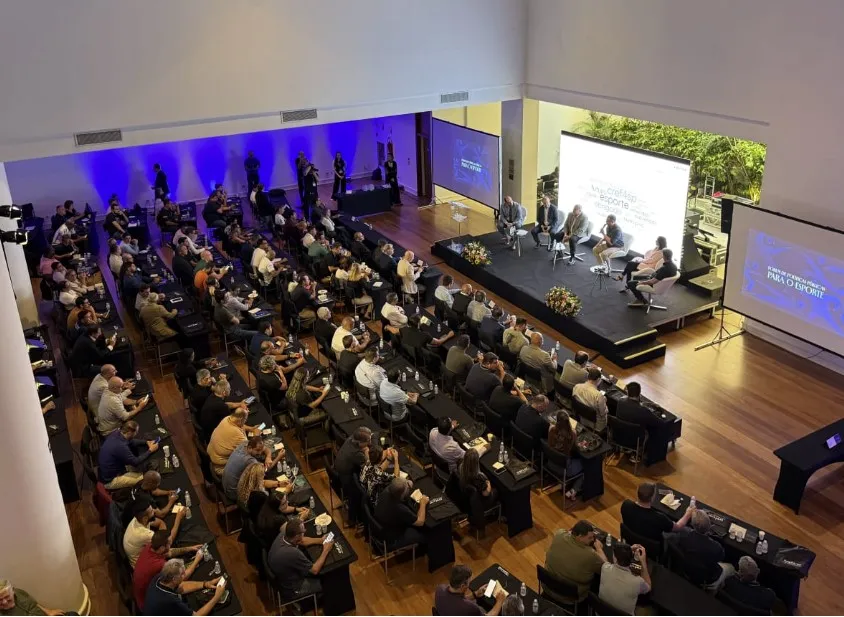 Fórum de Políticas Públicas para o Esporte: Cravinhos Marca Presença em Campinas Fórum de Políticas Públicas para o Esporte: Cravinhos Marca Presença em Campinas