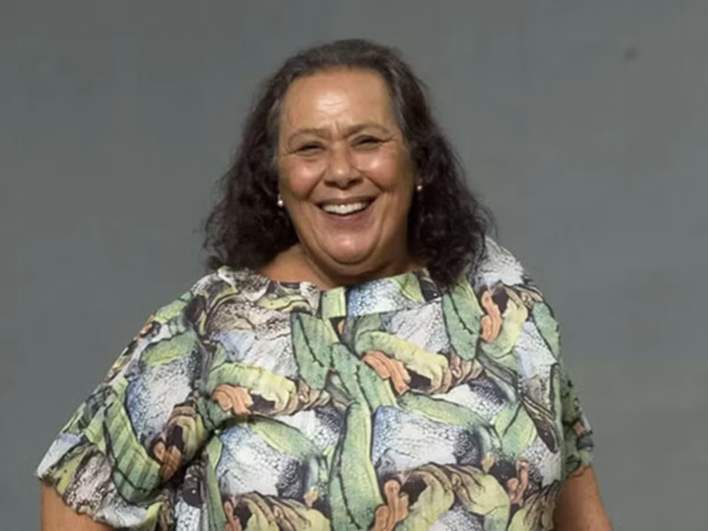 Morre Teuda Bara, Fundadora do Grupo Galpão e Ícone do Teatro Brasileiro