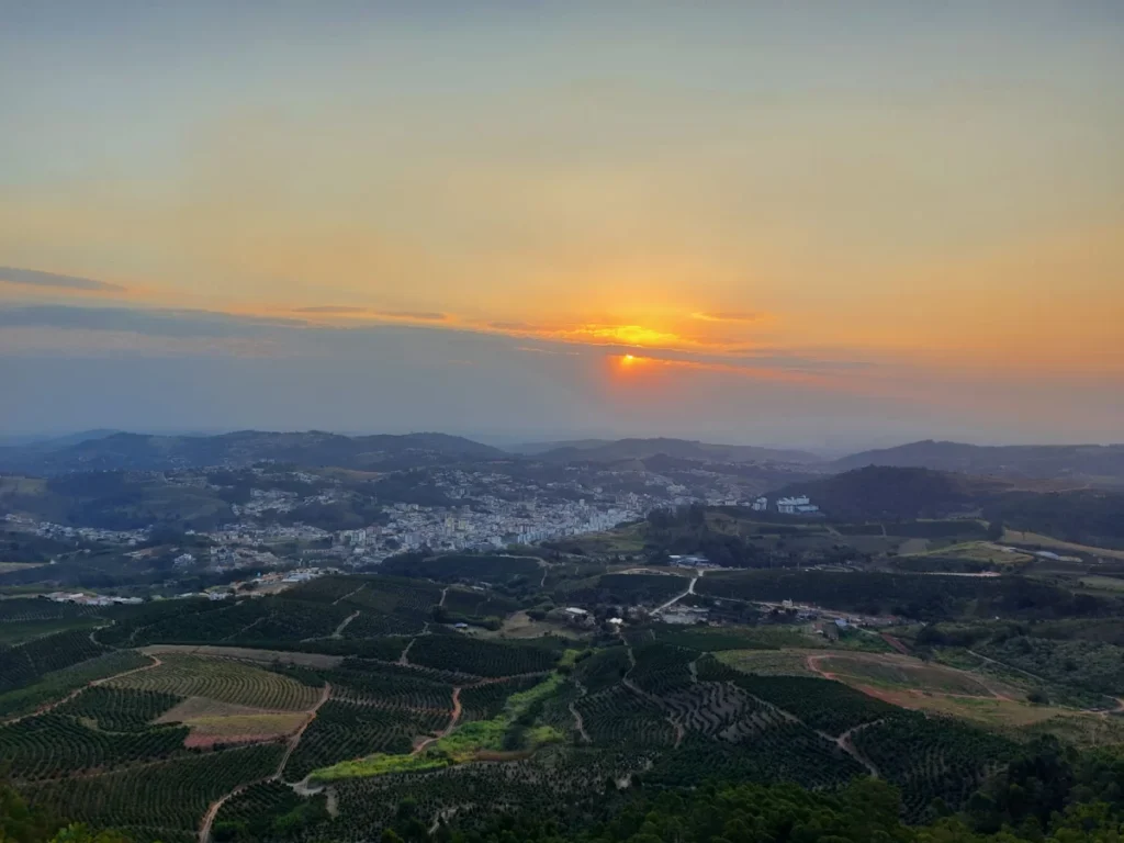 Descubra os Destinos Turísticos Premiados em São Paulo: Uma Viagem pelos Melhores Locais