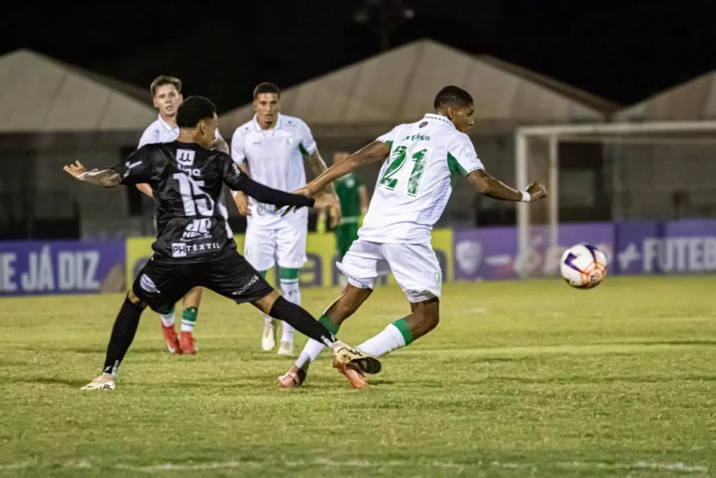Eliminação do Comercial na Copa São Paulo de Juniores: Derrota para o América de Minas Gerais