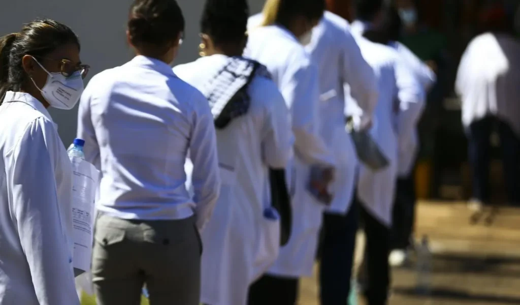 Enamed: MEC Anuncia Medidas para Cursos de Medicina com Desempenho Baixo