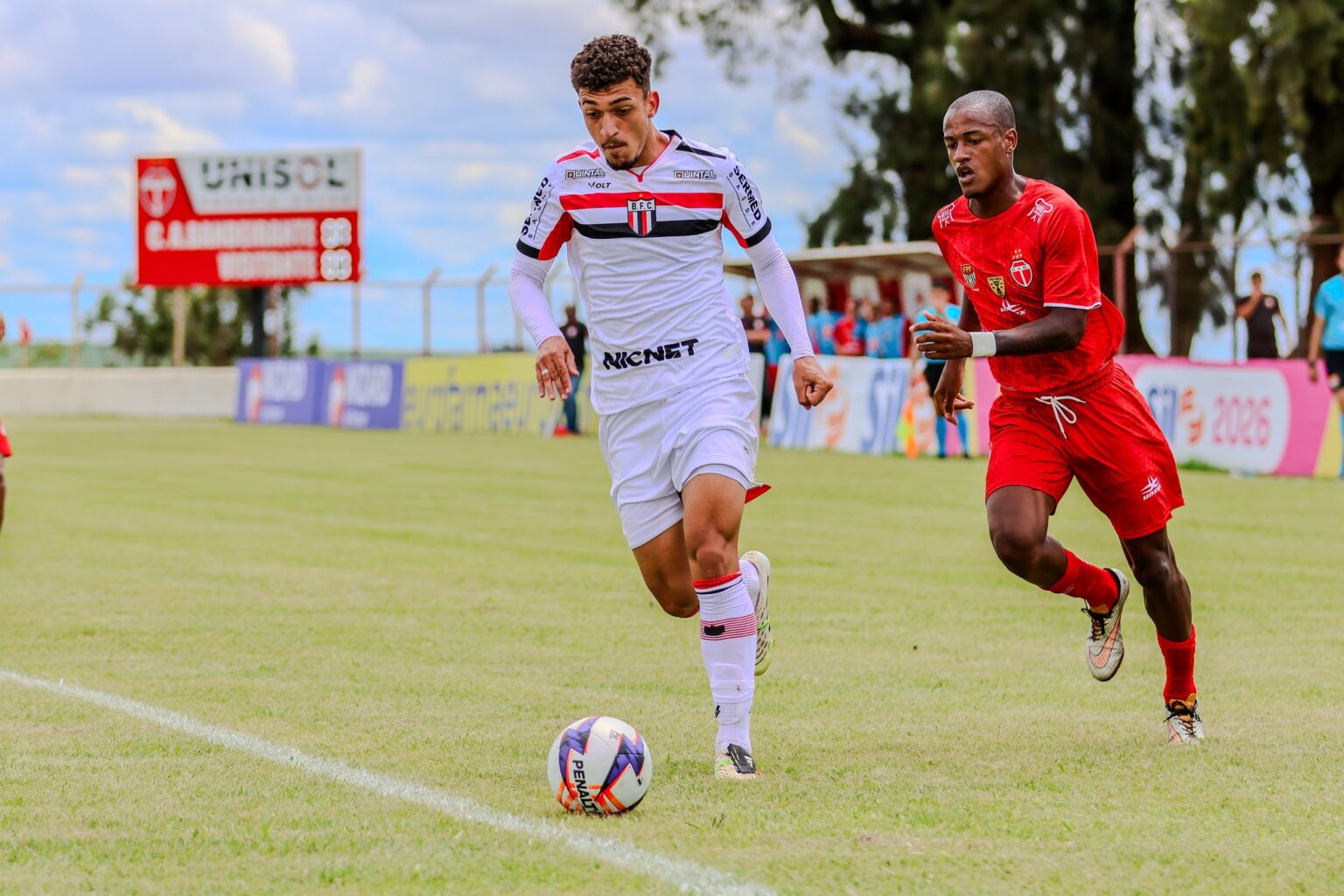 Expulsão de Gabriel Inocêncio: Henrique Teles Ganha Oportunidade no Botafogo-SP