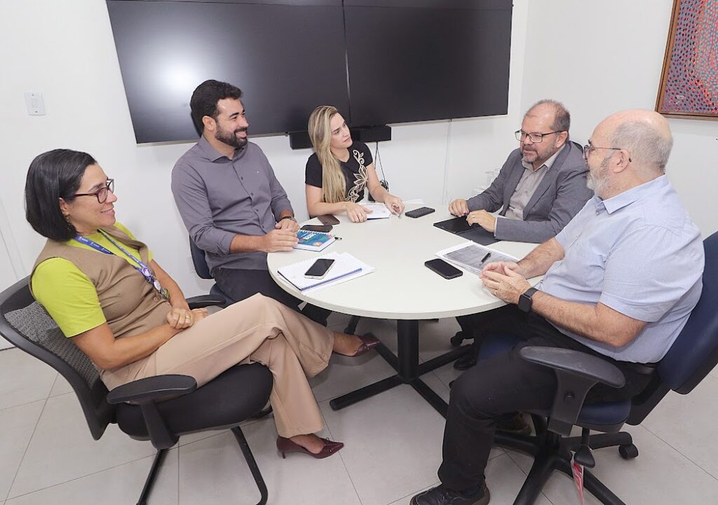 Gabinete da Saúde é Instalado no Huse para Aprimorar Gestão Hospitalar
