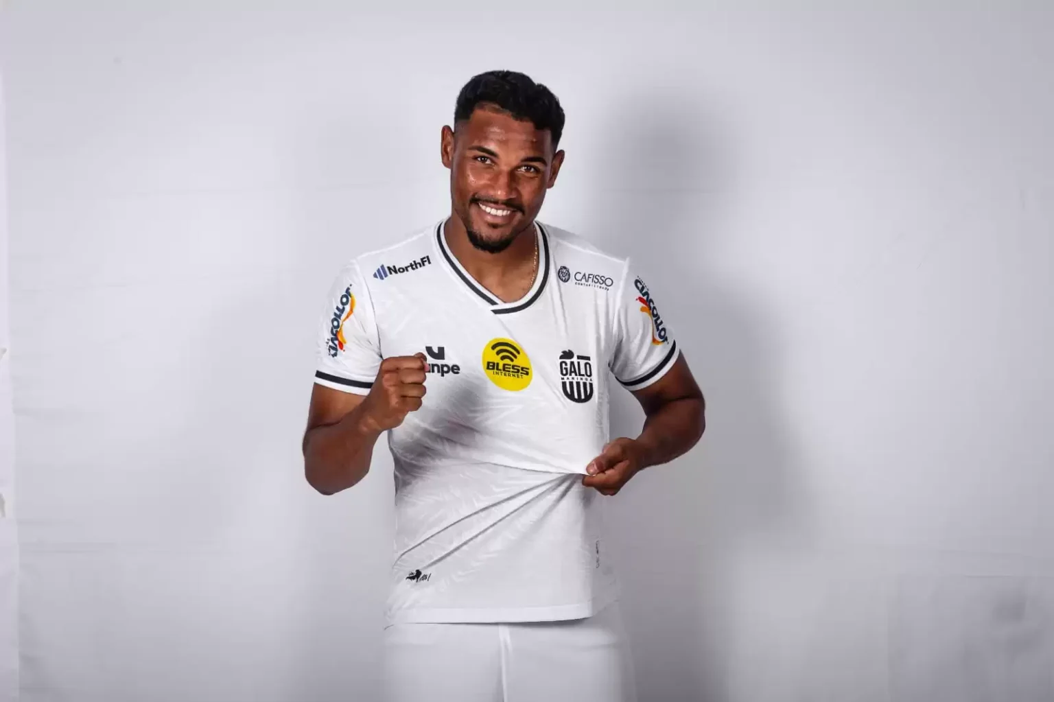 Galo Maringá Se Reforça Para o Campeonato Paranaense: Novos Jogadores Chegam ao Elenco