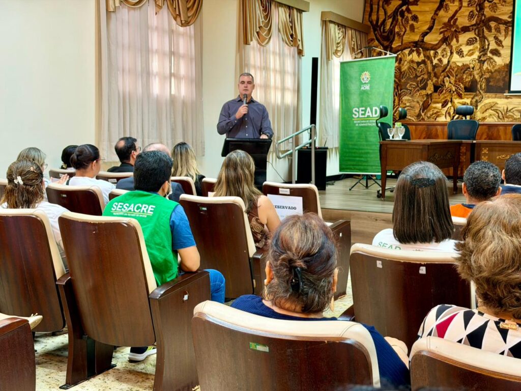 Governo do Acre Lança Manual para Capacitação de Servidores Públicos