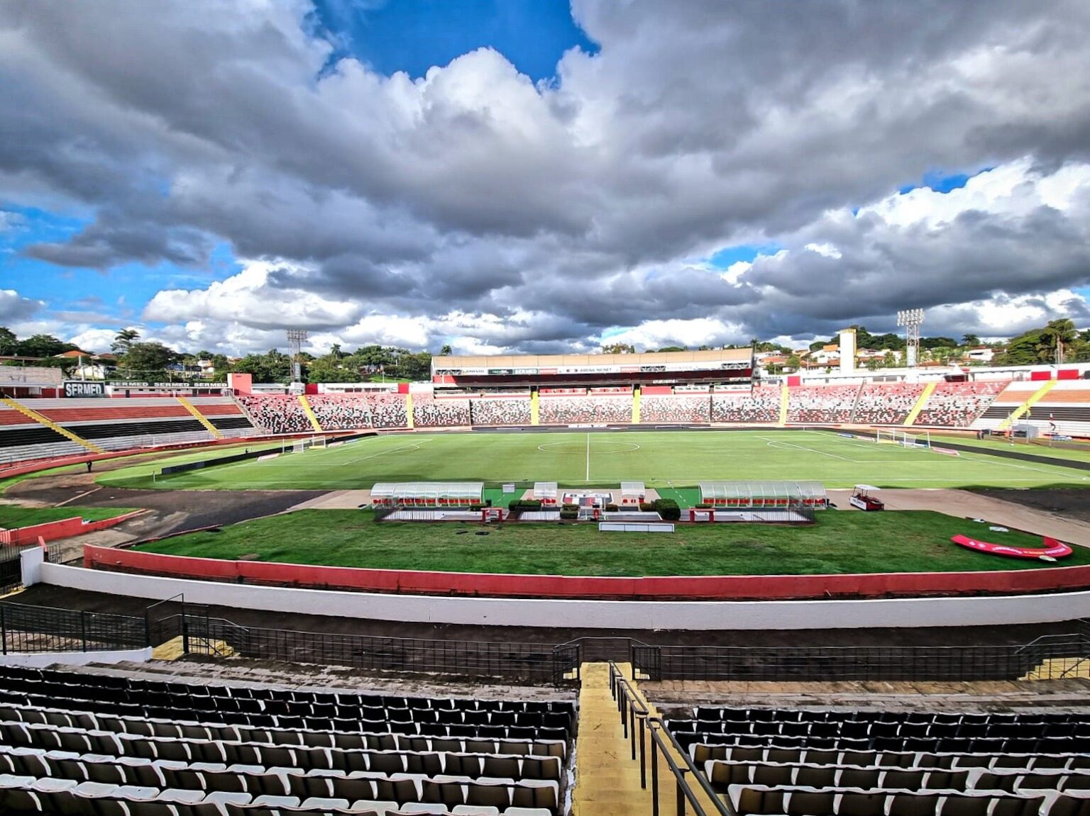 Ingressos para Botafogo-SP x Palmeiras: Preços de R$ 180 a R$ 400 para a Partida no Campeonato Pauli