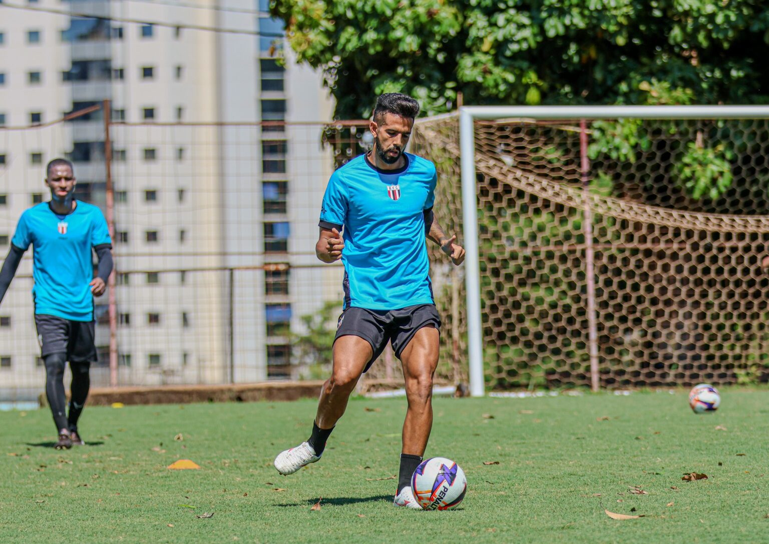 Jonathan Pode Retornar ao Botafogo-SP Contra o Novorizontino Apesar de Trauma no Pé Jonathan Pode Retornar ao Botafogo-SP Contra o Novorizontino Apesar de Trauma no Pé