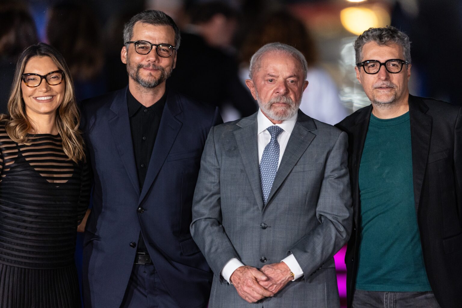 Lula Brilha nas Redes: ‘O Agente Secreto’ Supera Bolsonarismo em Disputa Cultural Lula Brilha nas Redes: 'O Agente Secreto' Supera Bolsonarismo em Disputa Cultural