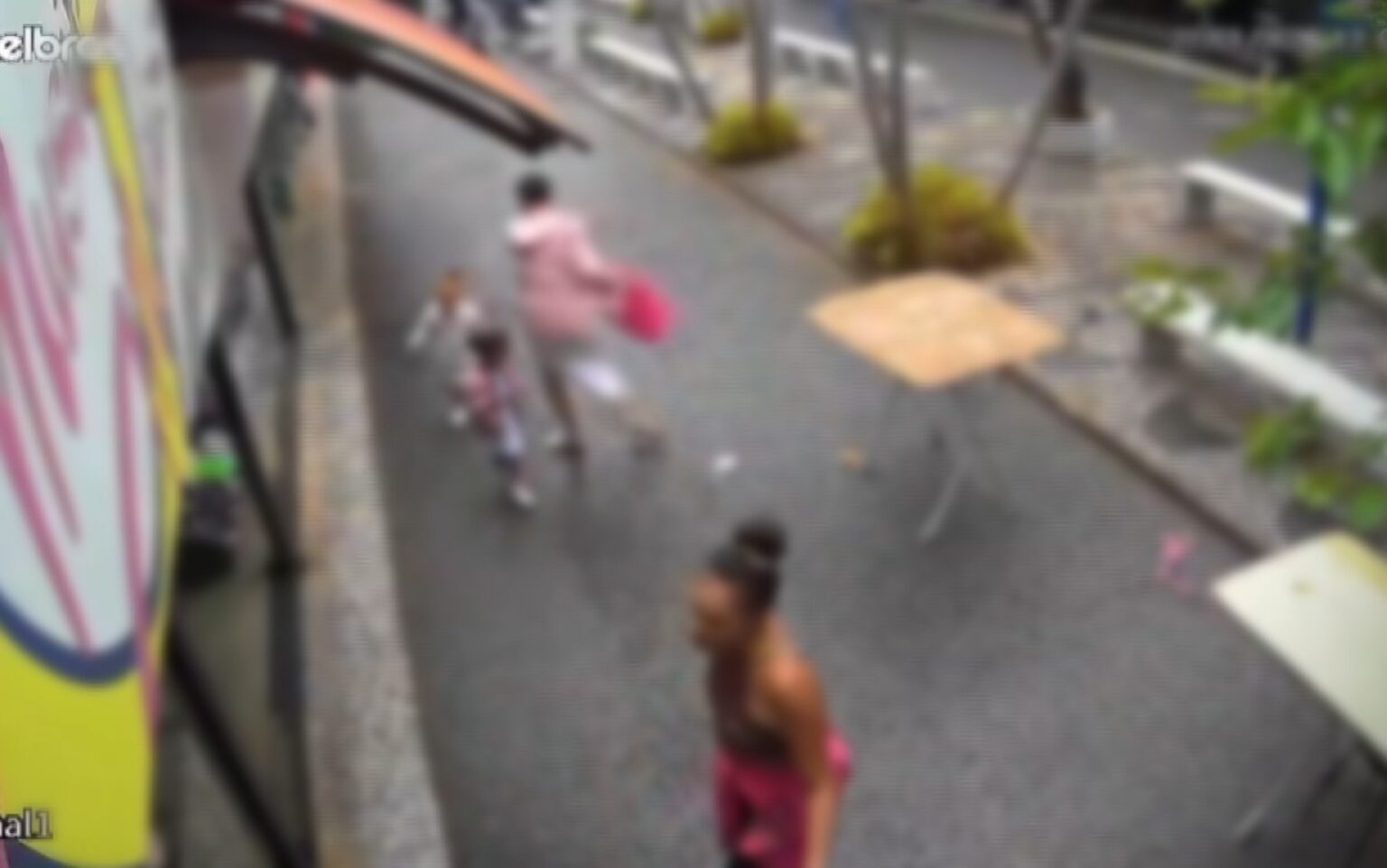 Mãe Agride Filha em Calçadão de Franca: Investigação é Iniciada após Vídeo Viralizar