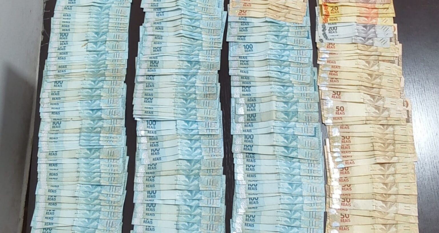 Operação 'Quebrando a Banca': Grupo Usava Jogo do Bicho e Apostas para Movimentar Quase R$ 100 Milhõ