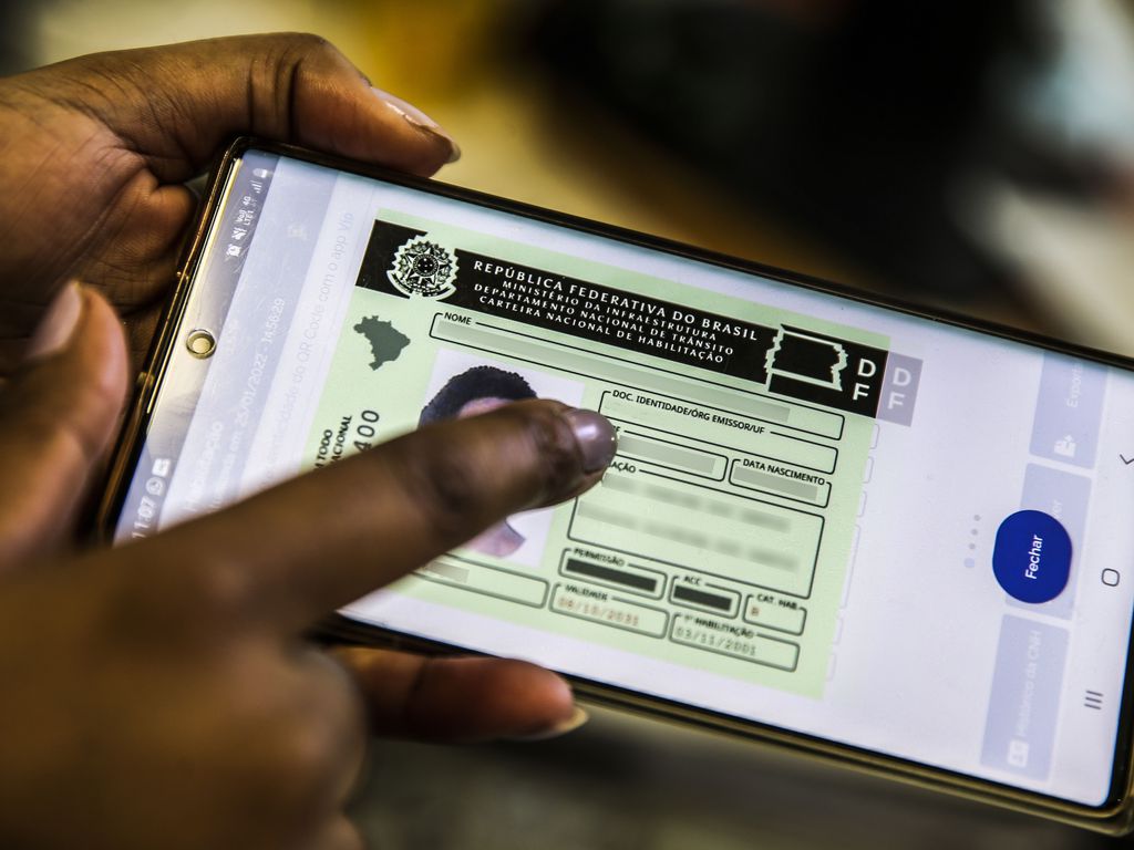 Paraíba: Quase 50 mil Aderem ao Novo Sistema Digital de Emissão da CNH Paraíba: Quase 50 mil Aderem ao Novo Sistema Digital de Emissão da CNH