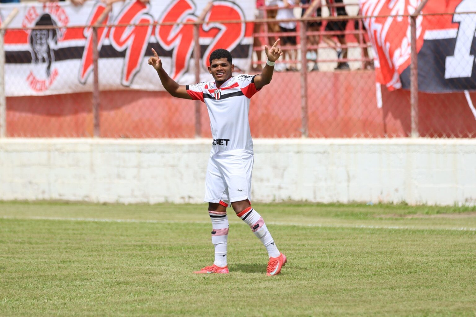 Whalacy Valoriza Coletivo do Botafogo-SP Após Eliminação do Vasco na Copinha Whalacy Valoriza Coletivo do Botafogo-SP Após Eliminação do Vasco na Copinha