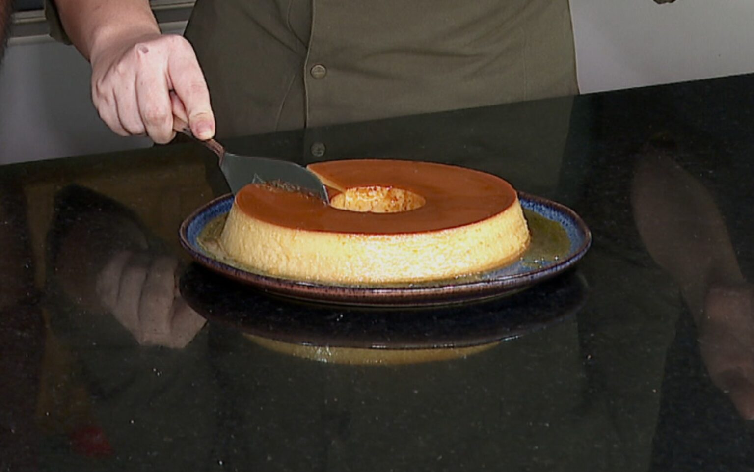 Delícias Econômicas: Aprenda a Fazer Pudim de Leite em Pó por Menos de R$ 20