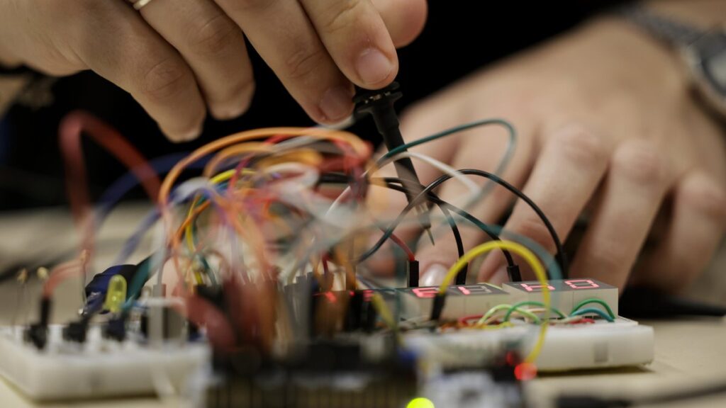 Expansão da Educação Profissional no RS: A Importância da Análise de Dados e Diálogo com o Setor Produtivo Expansão da Educação Profissional no RS: A Importância da Análise de Dados e Diálogo com o Setor Pro