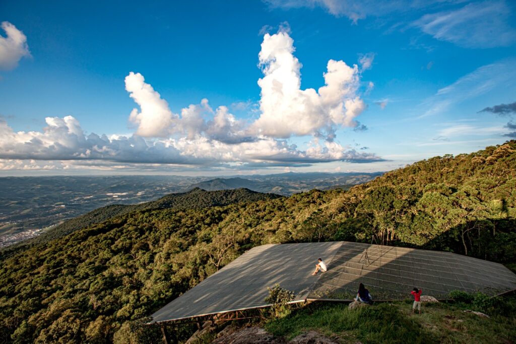 Extrema Lança Roteiros Padronizados que Valorizam Natureza e Cultura
