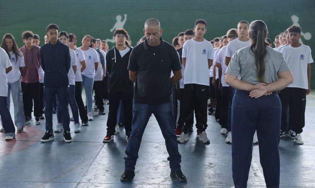 Início do Ano Letivo: 100 Escolas Estaduais Adotam Modelo Cívico-Militar em SP Início do Ano Letivo: 100 Escolas Estaduais Adotam Modelo Cívico-Militar em SP