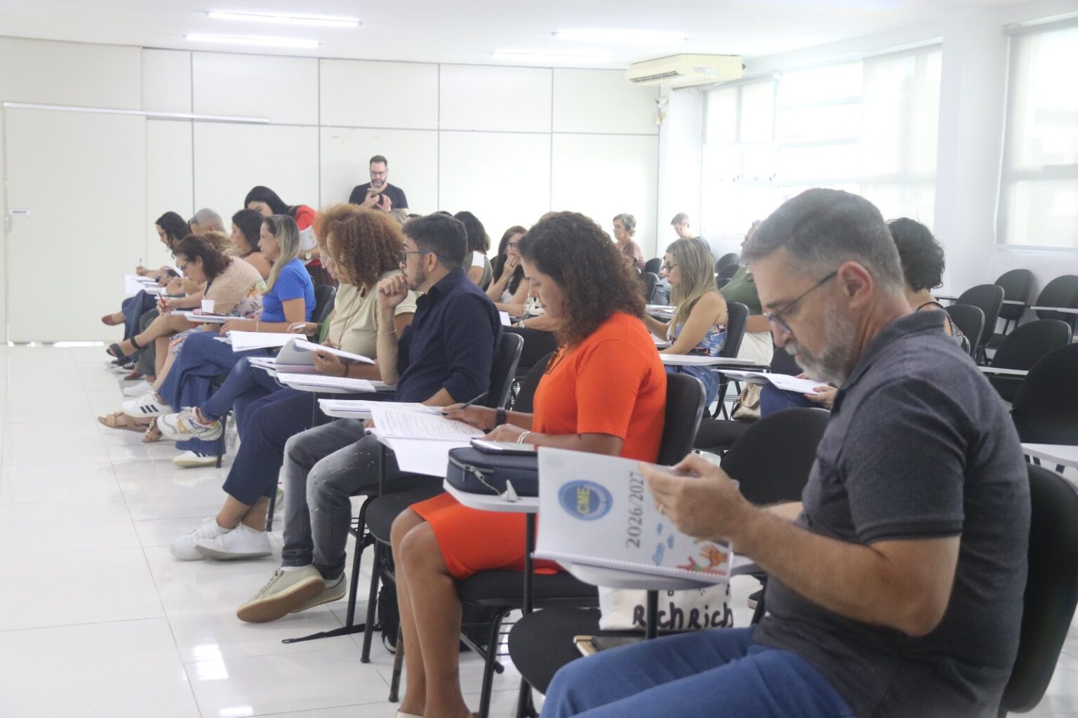 Novos Membros do Conselho Municipal de Educação de Caraguatatuba Tomam Posse para 2026-2027