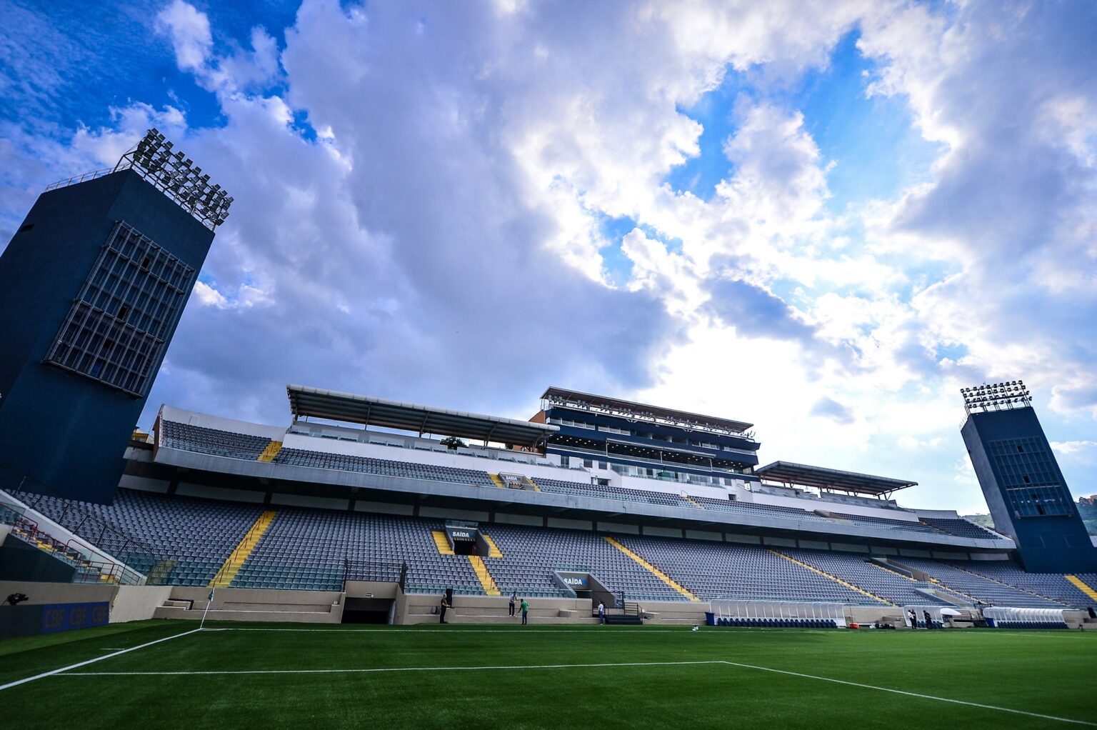 Palmeiras e Corinthians se Enfrentam na Supercopa Feminina: Como Assistir e Horário