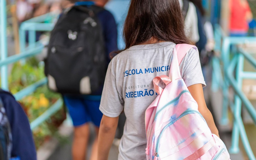 Ribeirão Preto Retoma Aulas para 50 Mil Alunos em 2024 Ribeirão Preto Retoma Aulas para 50 Mil Alunos em 2024