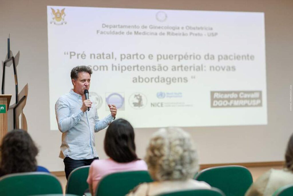 Unimed Ribeirão Preto Lança Agenda 2026: Cuidados Inovadores para Gestantes com Hipertensão