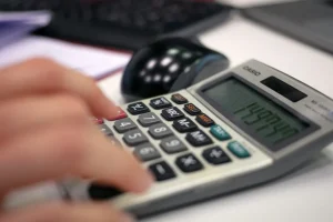 Assembleia de SP Destina R$ 30 Milhões para Publicidade em Meio à Pandemia Assembleia de SP Destina R$ 30 Milhões para Publicidade em Meio à Pandemia