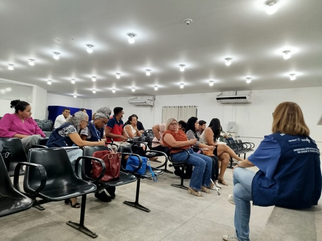 Atualização da Política de Saúde para População em Situação de Rua em Paulista: Encontro Reúne Equipes Atualização da Política de Saúde para População em Situação de Rua em Paulista: Encontro Reúne Equip