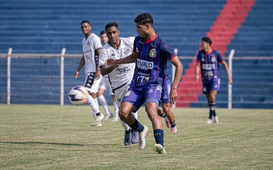 Comercial demite Raphael Pereira após derrota para o São Caetano e Pinho assume até o fim da Série A4 Comercial demite Raphael Pereira após derrota para o São Caetano e Pinho assume até o fim da Série A