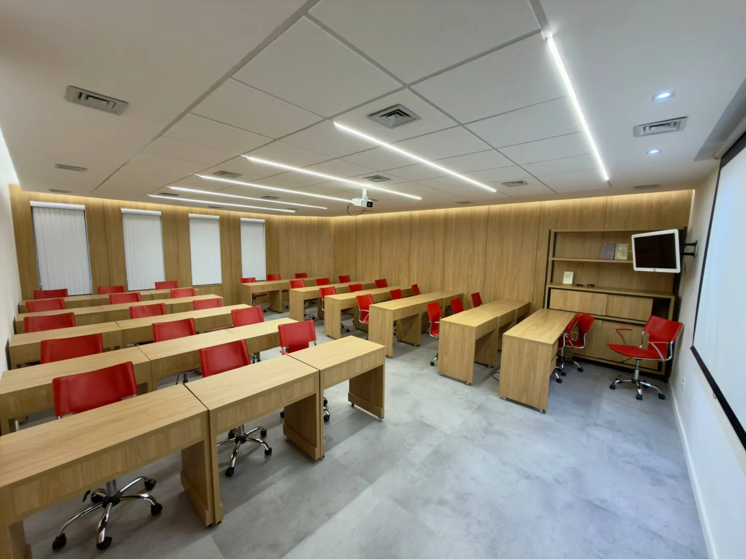 Concurso na Câmara Municipal de São José do Rio Pardo: Vaga para Educador Legislativo