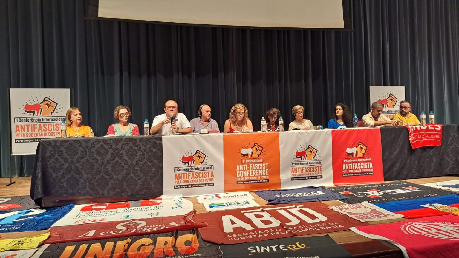 Conferência Internacional Debate Educação e Soberania: Especialistas se Reúnem na UFRGS Conferência Internacional Debate Educação e Soberania: Especialistas se Reúnem na UFRGS
