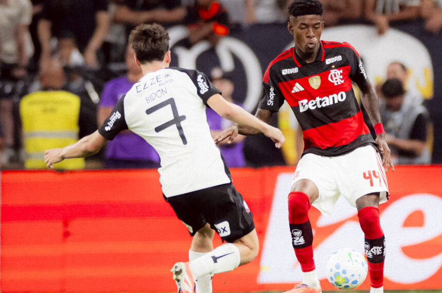 Corinthians Empata com Flamengo em Jogo Acirrado do Brasileirão Corinthians Empata com Flamengo em Jogo Acirrado do Brasileirão