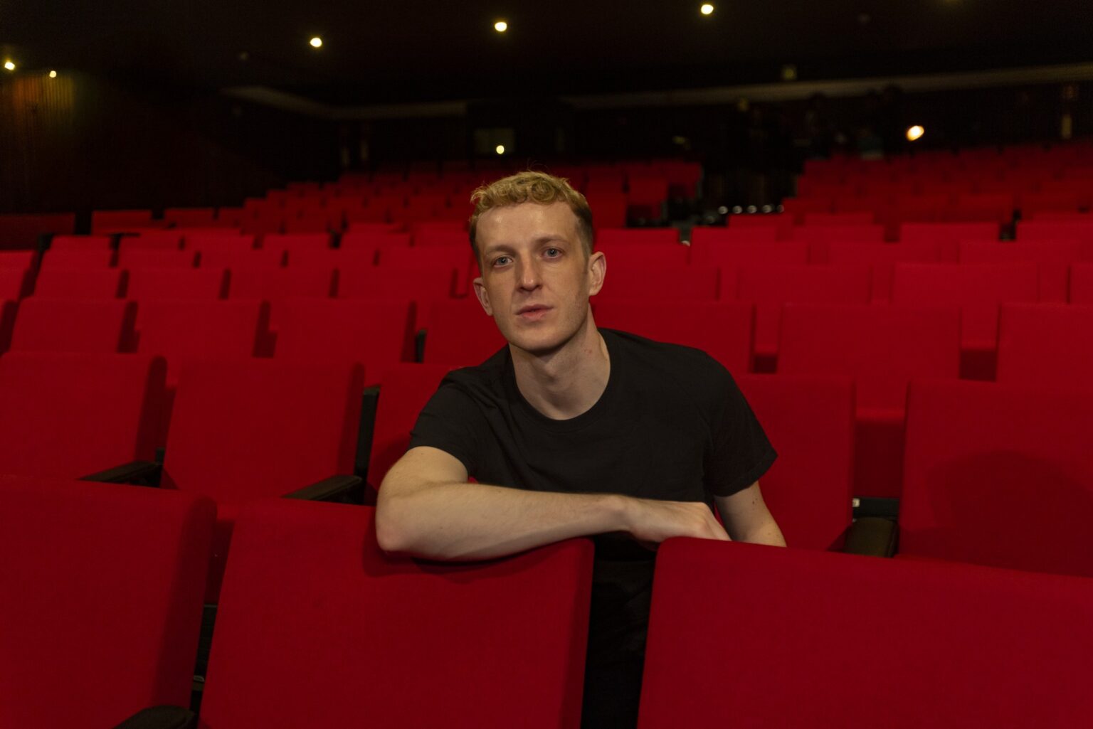 Édouard Louis e a Cultura Brasileira: Encontro de Almas no Rio de Janeiro Édouard Louis e a Cultura Brasileira: Encontro de Almas no Rio de Janeiro