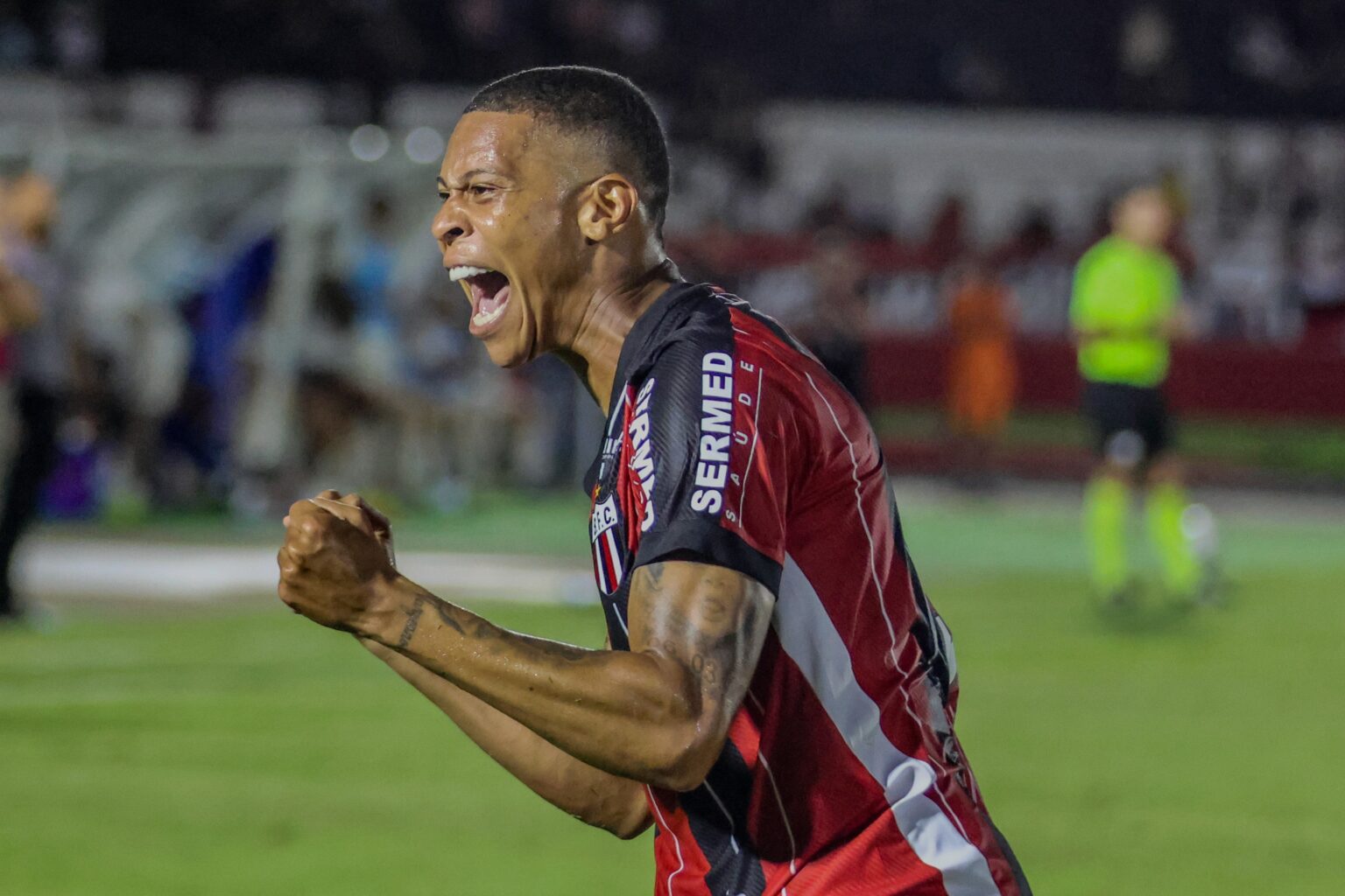 Hygor Comemora Nova Fase como Centroavante do Botafogo-SP e Destaca Estratégia de Jogo