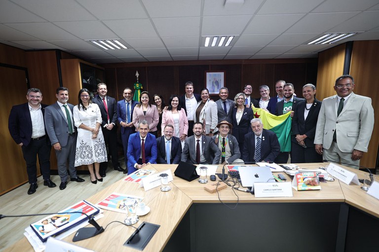 MEC Aprova 38 Novos Campi de Institutos Federais para Expansão da Educação MEC Aprova 38 Novos Campi de Institutos Federais para Expansão da Educação