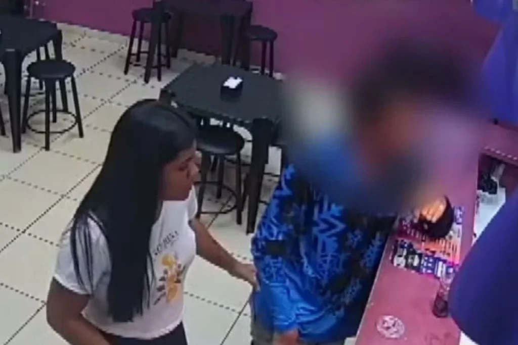 Mulher Indiciada por Envenenar Açaí do Namorado em Ribeirão Preto