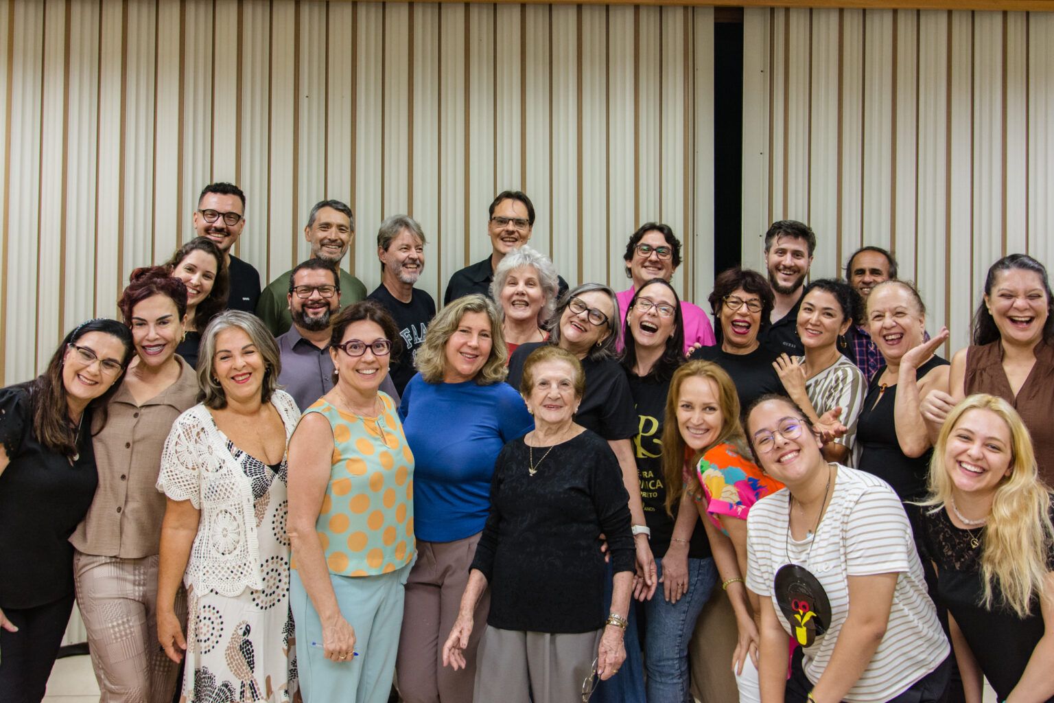 Orquestra Sinfônica de Ribeirão Preto Apresenta 'Elixir e seus Amores' em Abril – Uma Experiência Cê