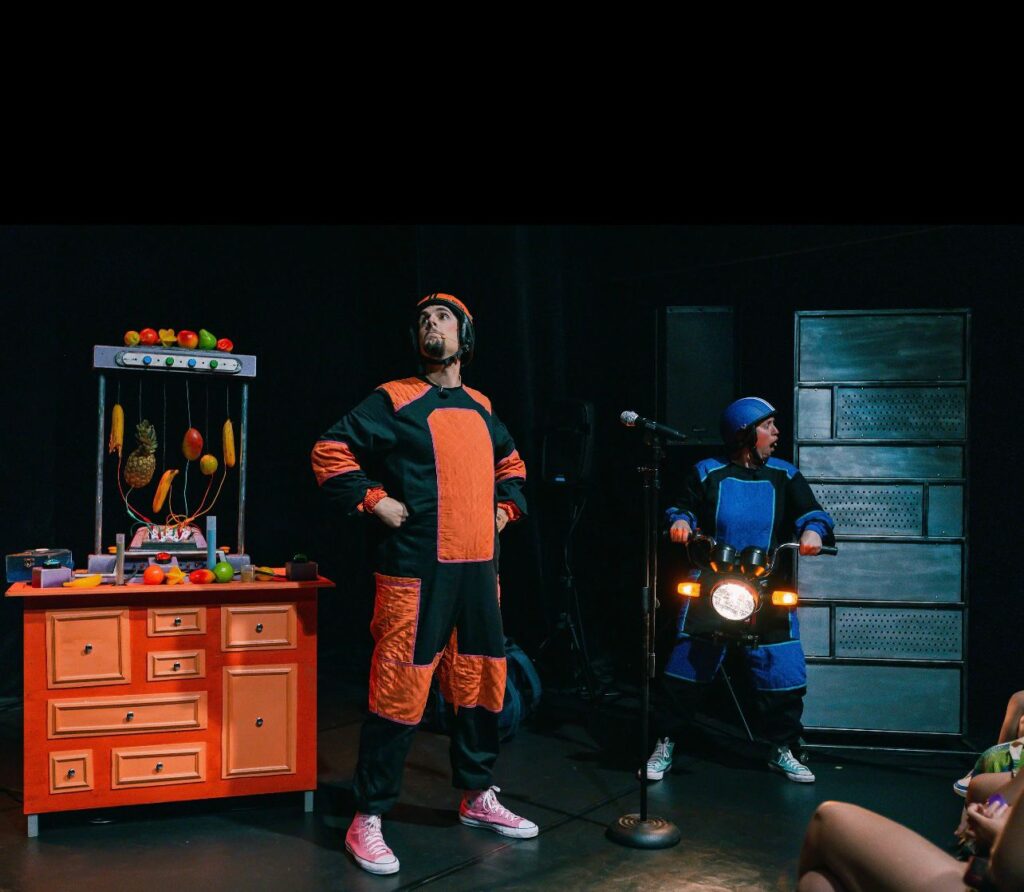 Teatro e Ciência se Unem em 'Fabuloso Laboratório' em Ribeirão Preto