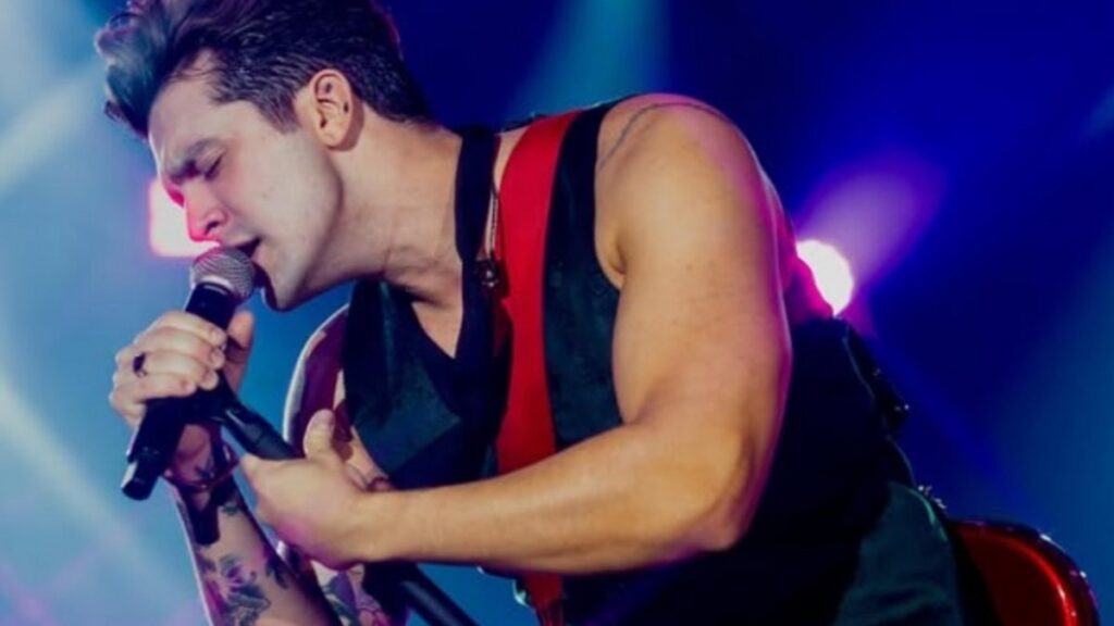 Turnê ‘Registro Histórico’: Luan Santana Leva Sucessos pelo Brasil Turnê 'Registro Histórico': Luan Santana Leva Sucessos pelo Brasil