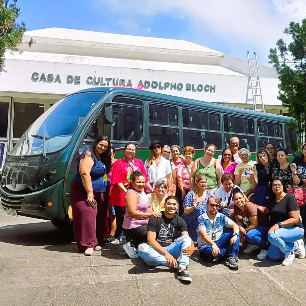 Visita Cultural Enriquecedora: Usuárias do CRAS Alto Conhecem a Casa de Cultura de Teresópolis