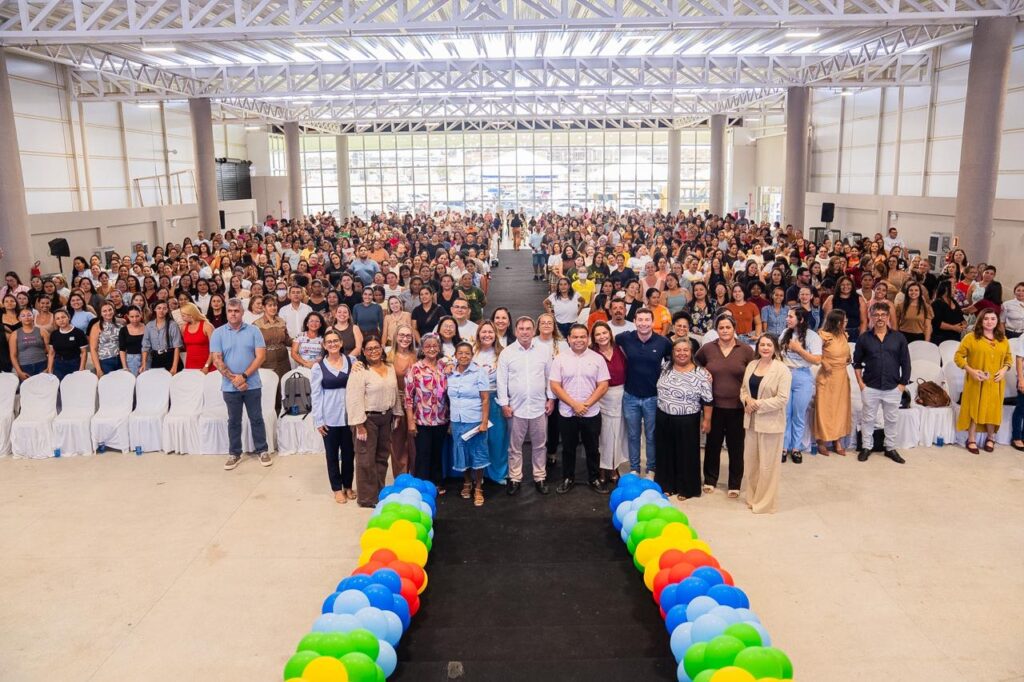 Arapiraca Sedia o 3º Seminário de Educação Inclusiva e Une Educadores da Rede Municipal