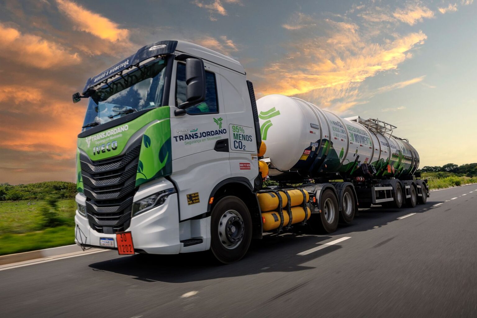 BNDES Libera R$ 140 Mi para TransJordano Investir em Caminhões a Biometano e Corredor Verde