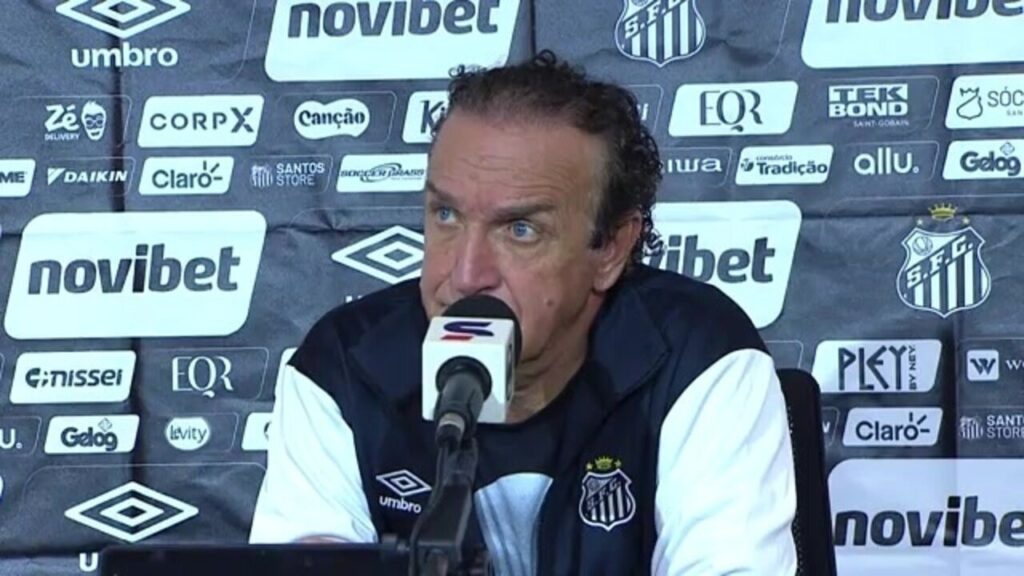 Cuca Aumenta Pressão por Novas Contratações no Santos: Entenda as Necessidades do Elenco