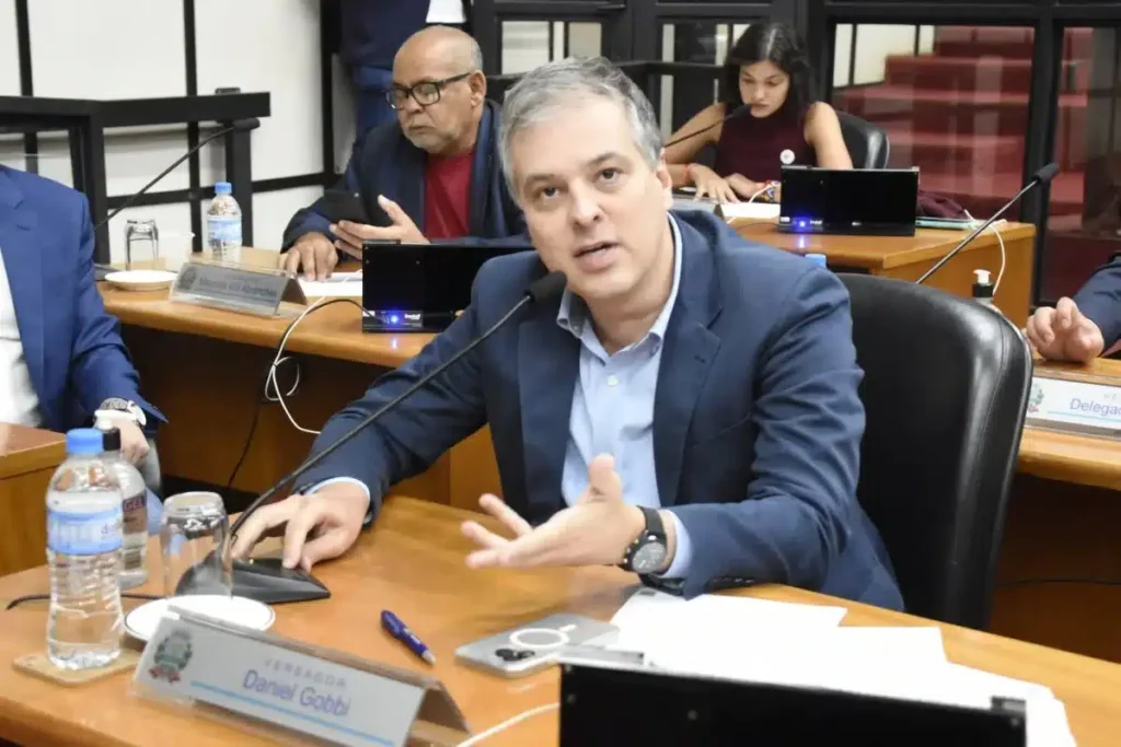 Daniel Gobbi Assume a Presidência da Câmara Municipal de Ribeirão Preto Daniel Gobbi Assume a Presidência da Câmara Municipal de Ribeirão Preto