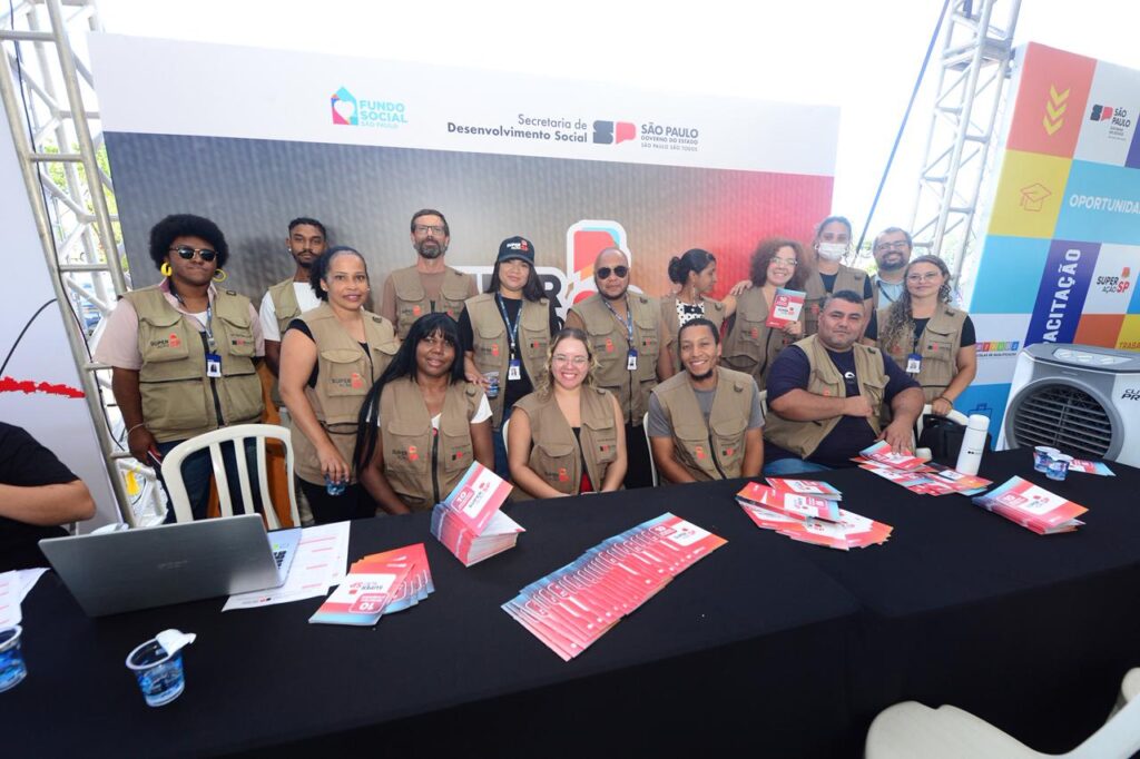 Famílias do SuperAção SP Celebram Formatura em Cursos do Programa Caminhos da Capacitação