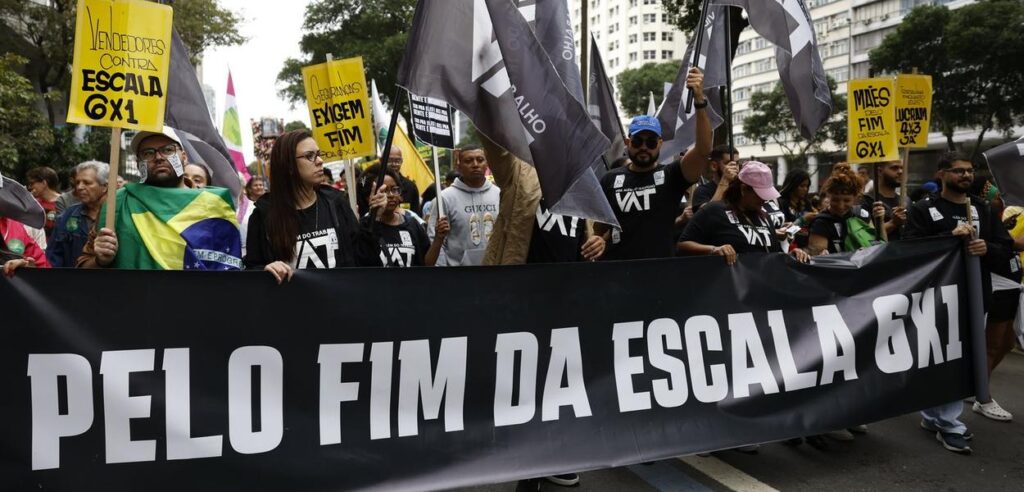 Protestos do 1º de Maio: Fim da Escala 6x1 é Principal Reivindicação