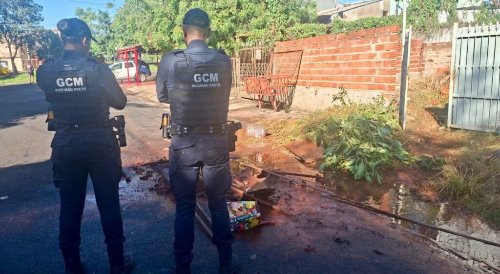 Trio Detido por Furto de Água em Ribeirão Preto: Entenda o Caso Trio Detido por Furto de Água em Ribeirão Preto: Entenda o Caso