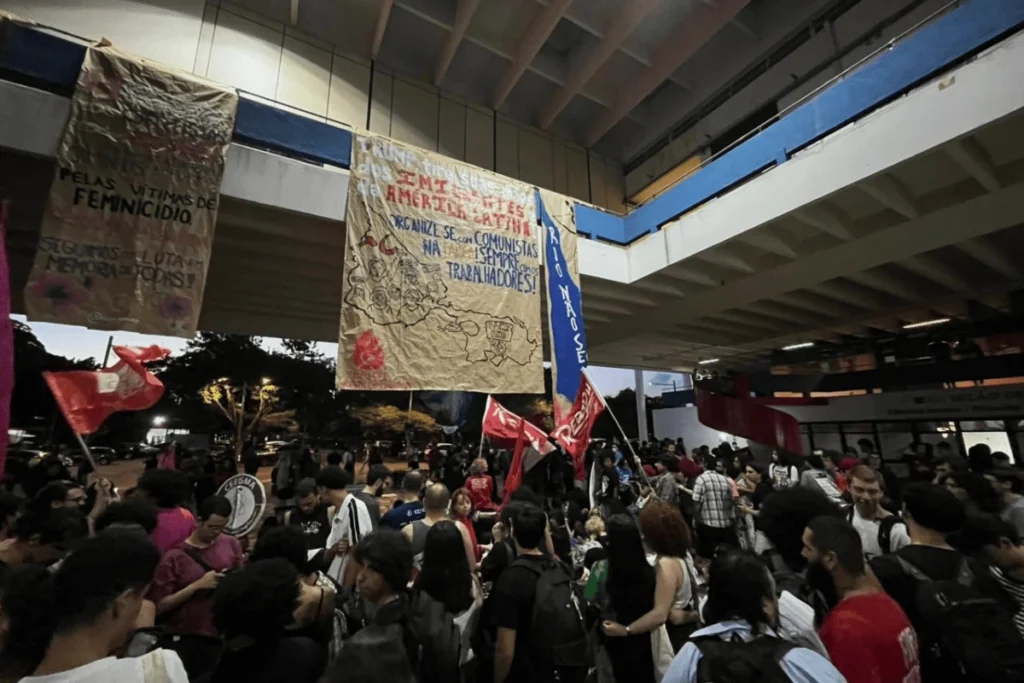USP Não Muda Calendário Acadêmico Apesar da Greve Estudantil
