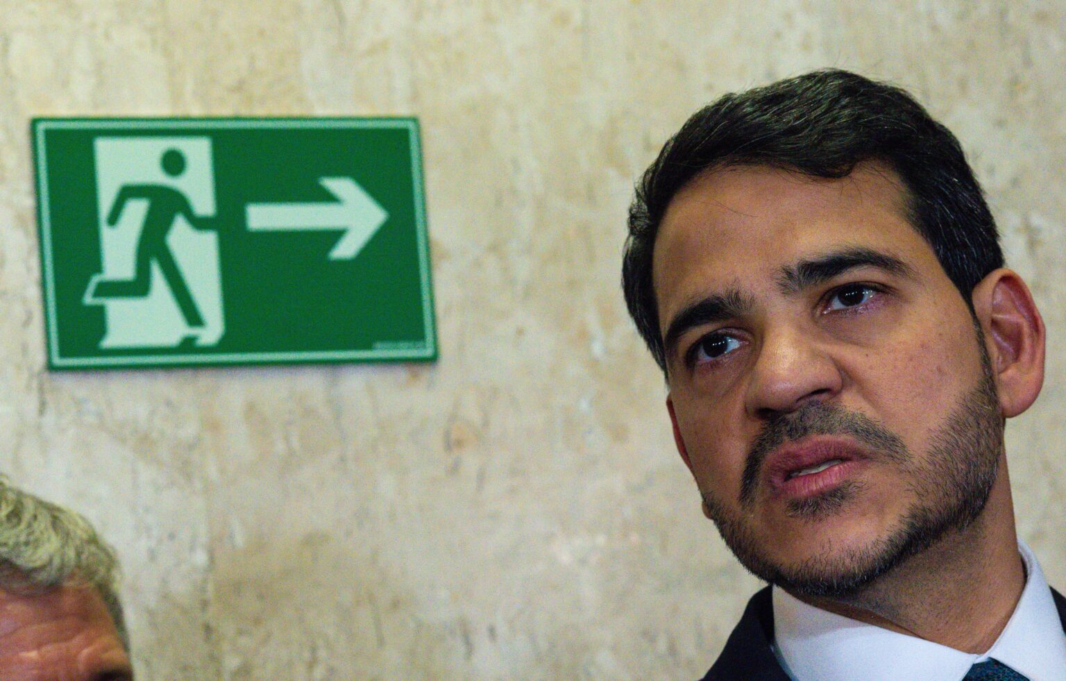 Crise no Planalto: 'Bode expiatório' e 'ilações mentirosas' marcam busca por responsáveis pela derro