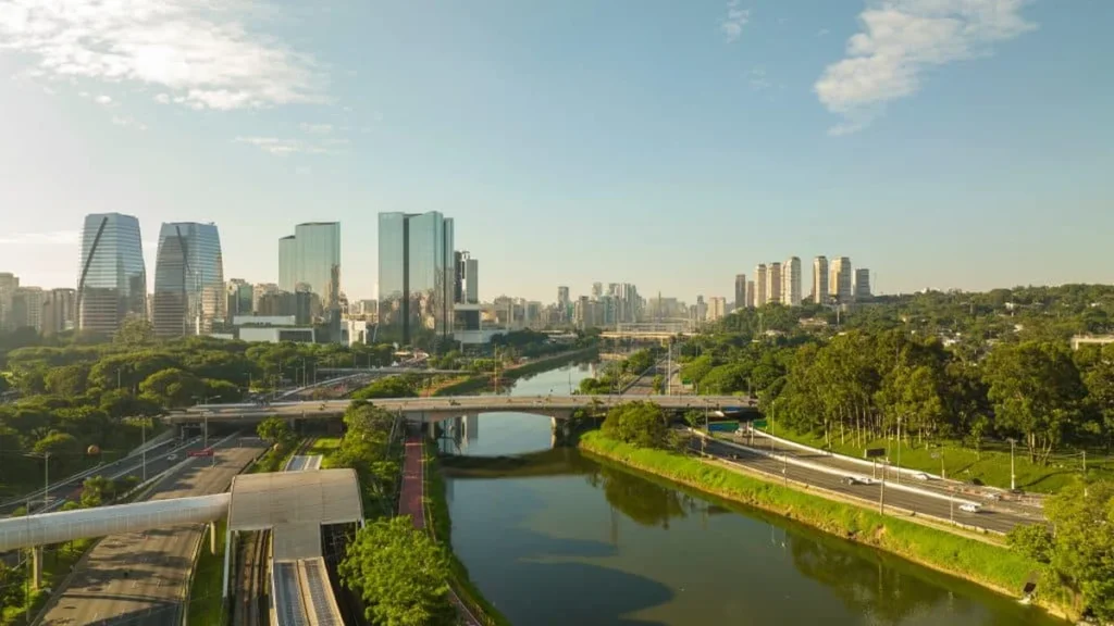 Fórum SP Conecta reúne líderes para impulsionar economia verde e saneamento em São Paulo