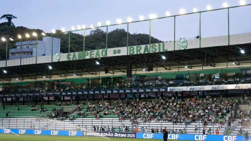 Juventude e Atlético-MG se enfrentam em duelo decisivo pelas oitavas da Copa do Brasil